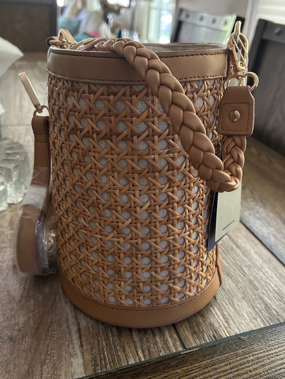 NWT Tommy Bahama Rattan Woven Bucket Bag